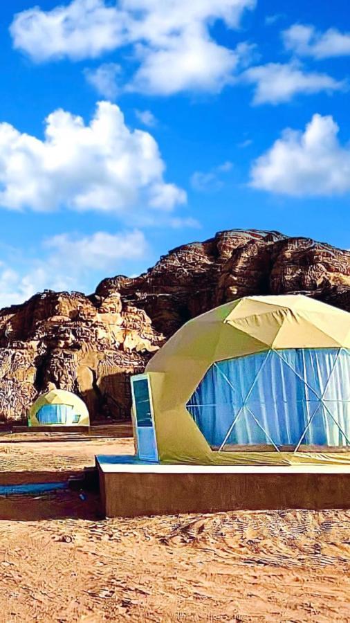 Hôtel Golden Memories Camp à Wadi Rum Extérieur photo